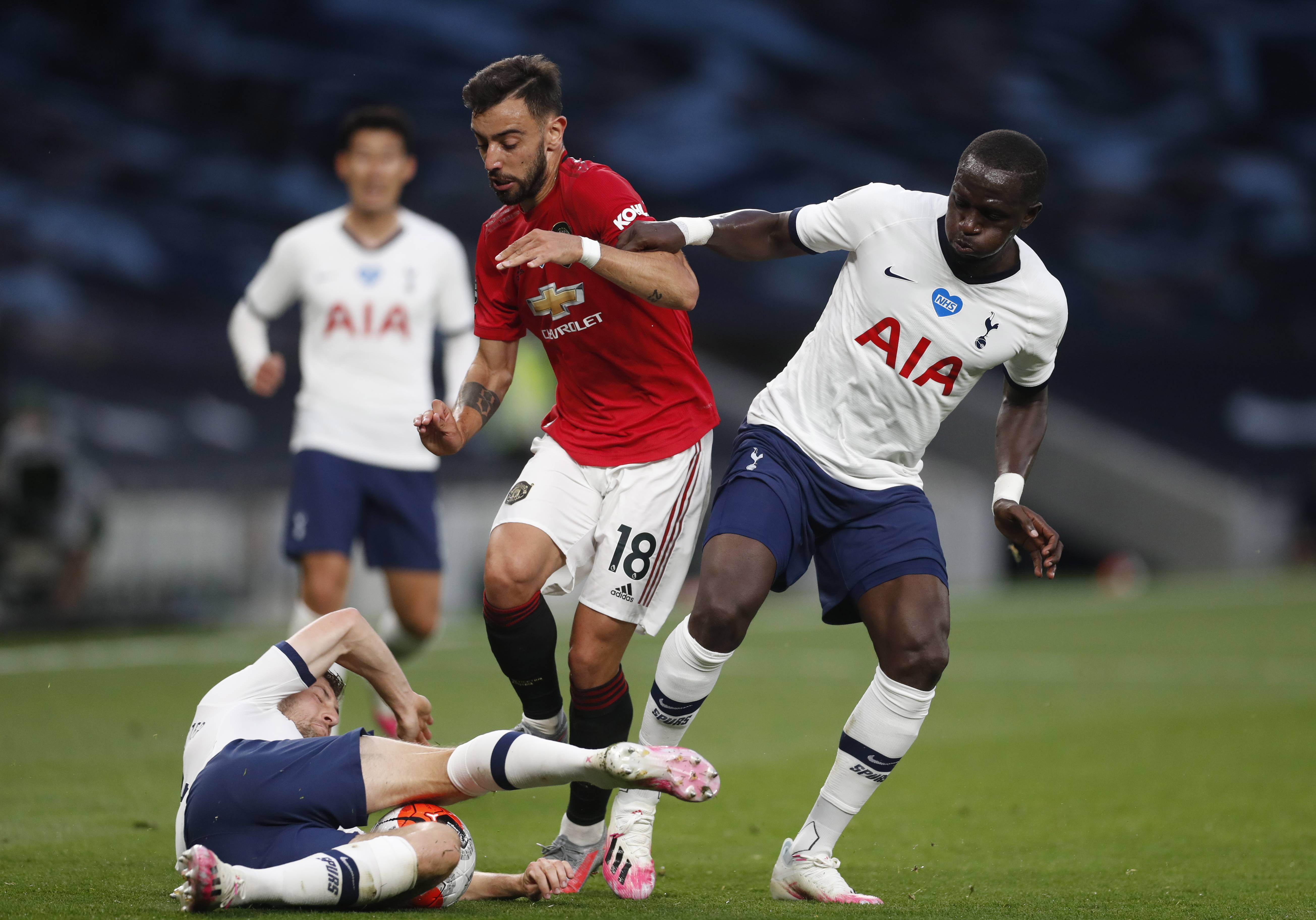 離別一事終 離別一事終