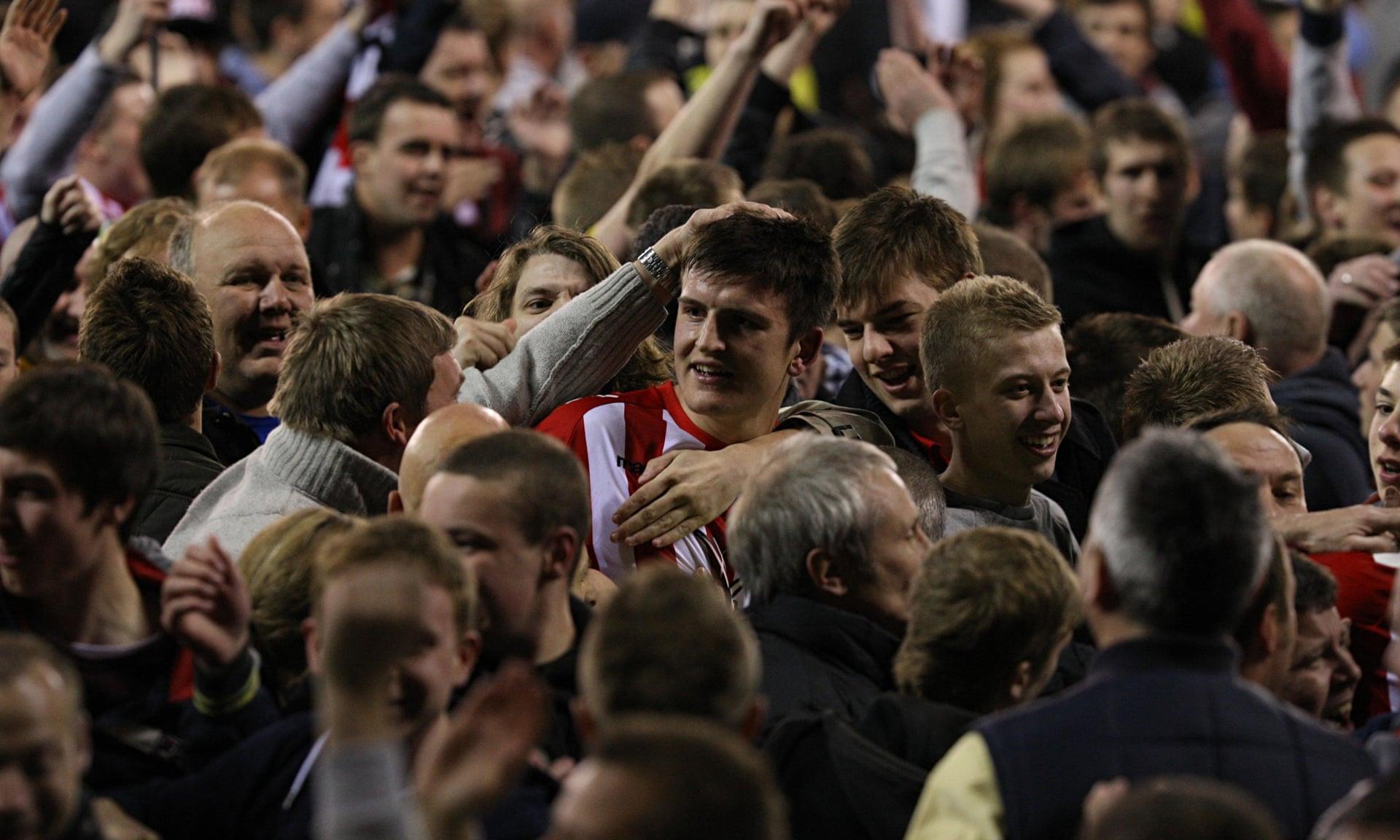 他多次利用 他多次利用